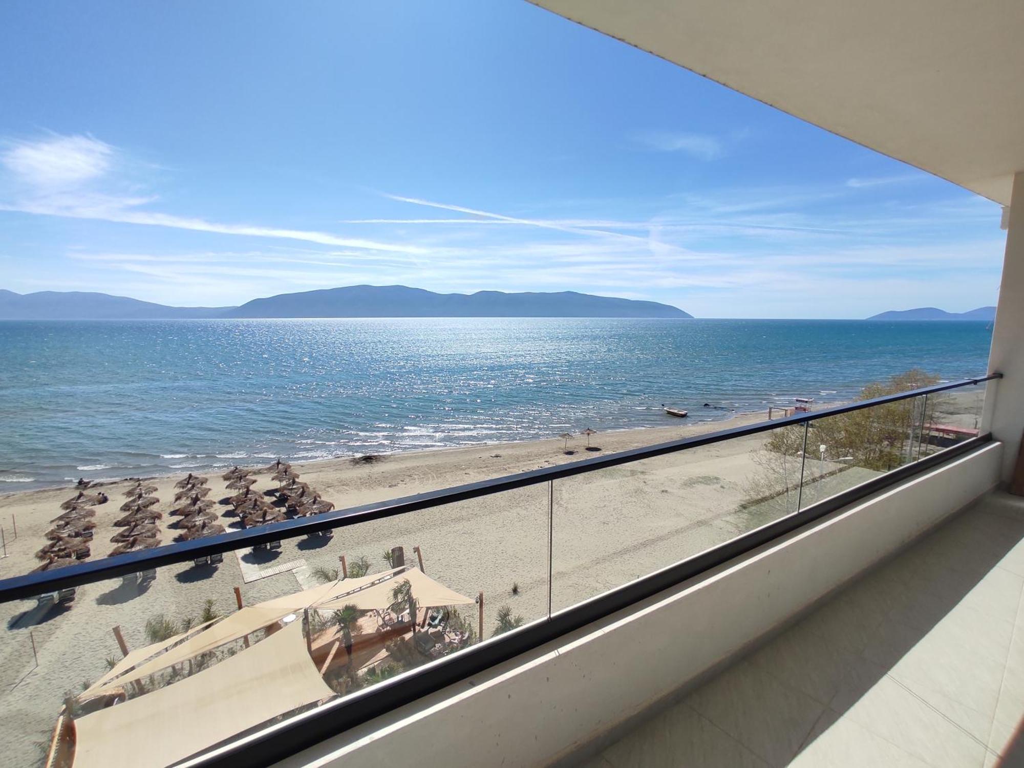 Ideal Sea View Apartment Vlore Bagian luar foto